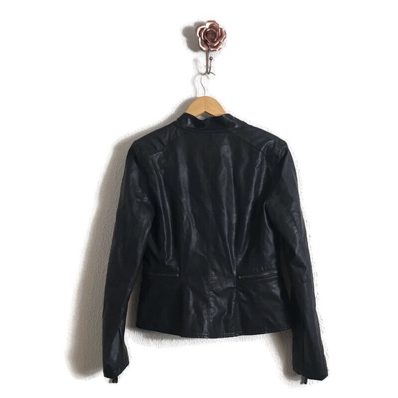 Blank NYC Revolve Vegan Faux Leather Black Moto Jacket Medium - Picture 5 of 8